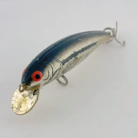 Vintage Bomber Long A screw tail, 1/3oz Shad fishing lure #23703