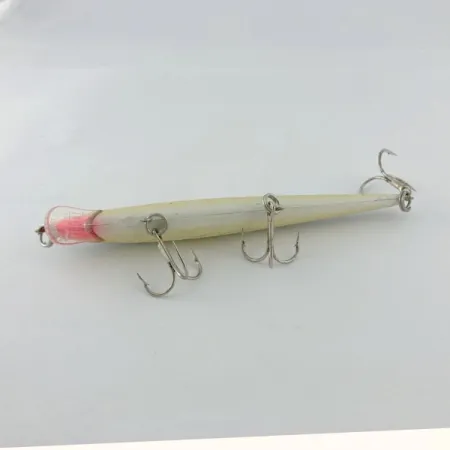 Vintage Rebel Floater F12, 1/3oz Gold fishing lure #23704