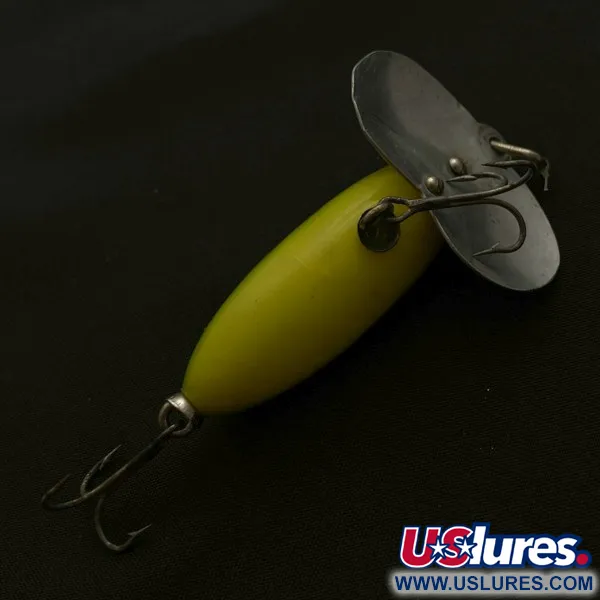 Vintage   Herter's  Japan, 1/4oz silver shad fishing lure #23718