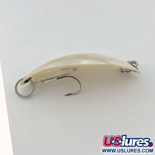 Vintage   Pflueger Pearl Spoon, 1/2oz pearl fishing spoon #23721