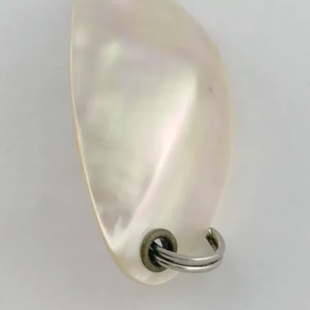 Vintage Pflueger Pearl Spoon, 1/2oz pearl fishing spoon #23721