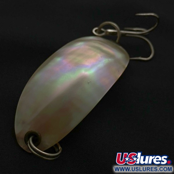 Vintage   Pflueger Pearl Spoon, 1/2oz pearl fishing spoon #23721