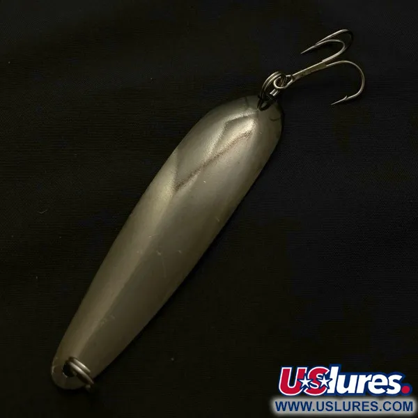 Vintage   Hicks Tackle, 2/5oz black fishing spoon #23727