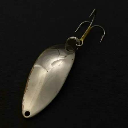 Vintage Seneca Little Cleo (Hula Girl), 1/2oz nickel/gold fishing spoon #23766