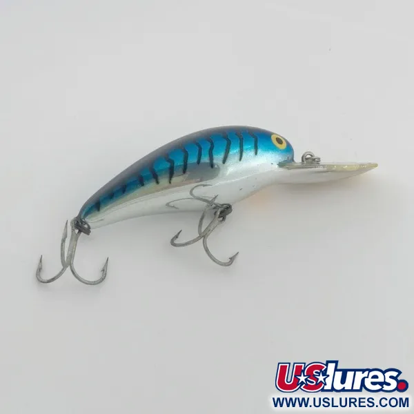 Vintage   Bomber Model 7A, 1/2oz Shad fishing lure #23779