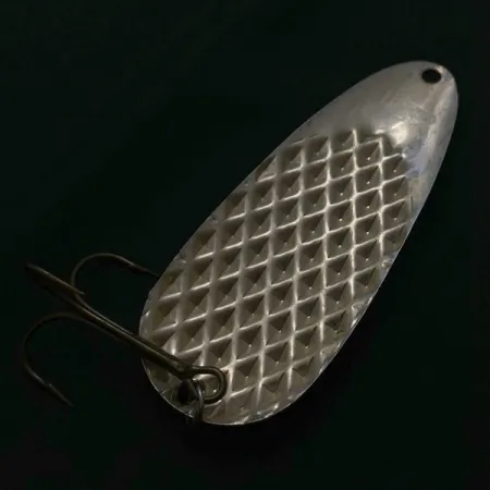 Vintage Lindy / Little Joe Lindy Gator , 2oz red/white/nickel fishing spoon #23800