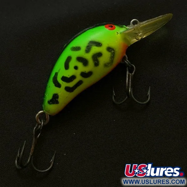 Vintage   Bomber model B 4A screw tail, 1/4oz Shad fishing lure #23827