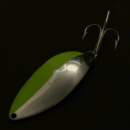 Vintage Seneca Little Cleo (Hula Girl), 3/4oz nickel/green fishing spoon #23830