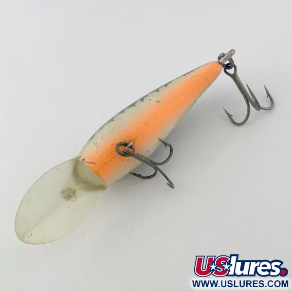 Vintage   Bomber Model 7A screw tail, 1/2oz bass fishing lure #23844