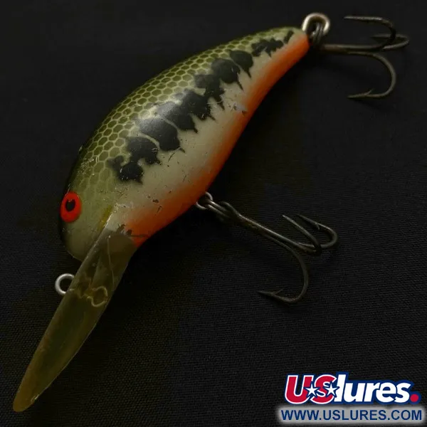 Vintage   Bomber Model 7A screw tail, 1/2oz bass fishing lure #23844