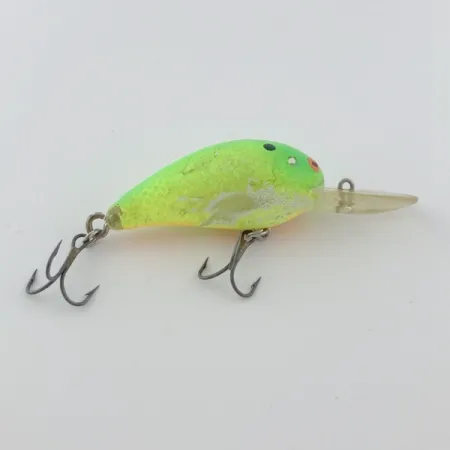 Vintage Bomber model 6A screw tail, 1/3oz Green fishing lure #23850