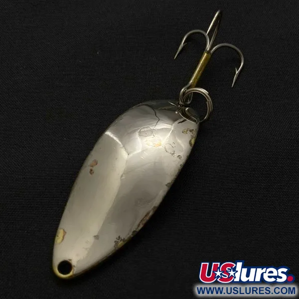 Vintage  Seneca Little Cleo (Hula Girl), 2/3oz nickel/gold fishing spoon #23863