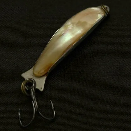 Vintage Compac Abalone Spoon (Japan), 3/16oz Abalone pearl fishing spoon #23890