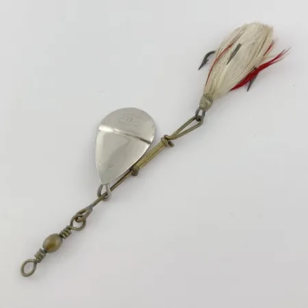 Vintage Pflueger Diamond P Spinner, 1/4oz nickel/red spinning lure #23895