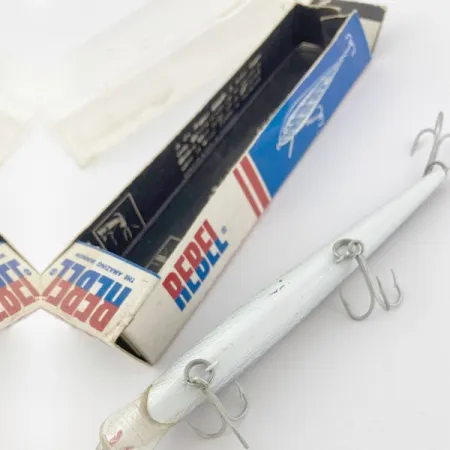 Rebel Floater F12 , 1/3oz silver fishing lure #23929