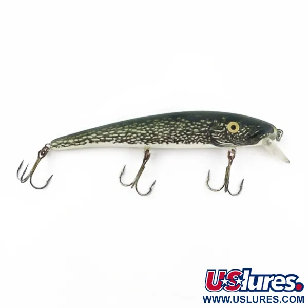 Vintage   Bomber Long A Pro 12, 1/2oz Baby pike fishing lure #23942