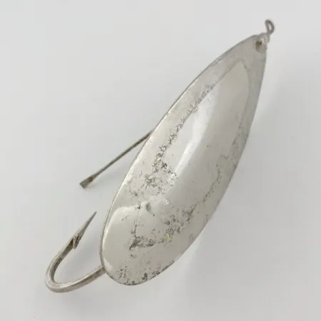 Vintage Johnson Silver Minnow Weedless, 1oz nickel fishing spoon #23943