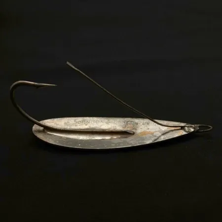 Vintage Johnson Silver Minnow Weedless, 1oz nickel fishing spoon #23943