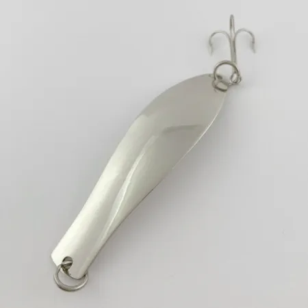 Vintage K-B Bait K-B Spoon Lucky Superior, 3/5oz nickel fishing spoon #23976