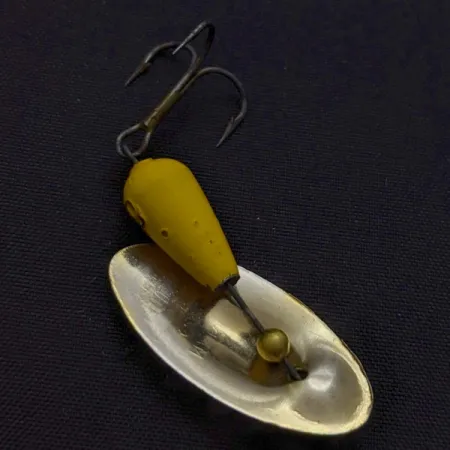 Vintage Panther Martin 6, 3/16oz gold spinning lure #24007