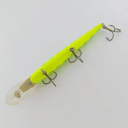Vintage Rebel Fastrac  F12, 2/5oz green fishing lure #24016