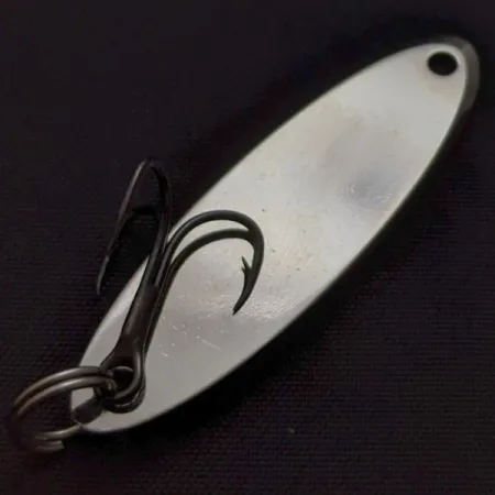 Vintage Acme  Kastmaster, 1/4oz nickel fishing spoon #24048