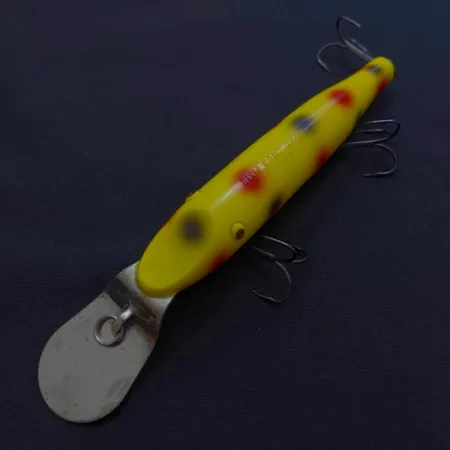 Vintage Creek Chub Pikie , 3/4oz Yellow fishing lure #24056