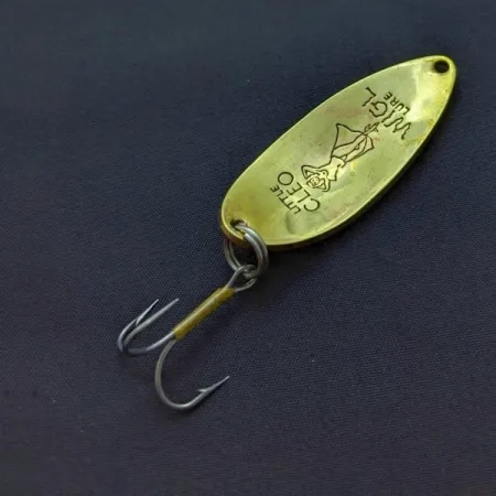 Vintage Seneca Little Cleo (Hula Girl), 1/2oz nickel/gold fishing spoon #24089