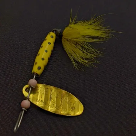Vintage Luhr Jensen Shyster, 1/4oz yellow/gold spinning lure #24096