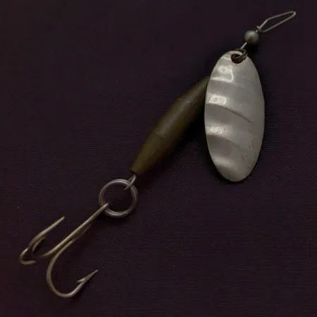 Vintage Glen Evans Shyster, 1/4oz white/nickel spinning lure #24118