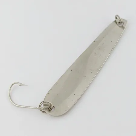 Vintage Hicks Tackle, 1/2oz Nickel fishing spoon #24204