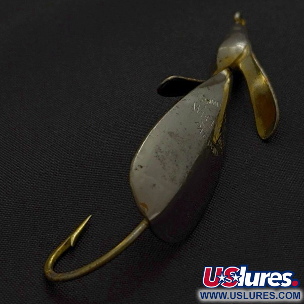 Vintage  Jonny ONeils Johnnie O’ Neils Weed Wing 2, 1/3oz  fishing spoon #24205