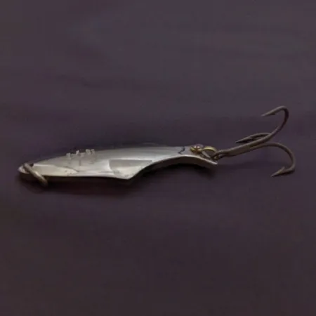 Vintage Pflueger Last Word, 1/2oz nickel fishing spoon #24224