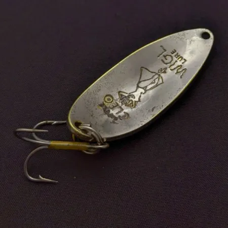 Vintage Seneca Little Cleo (Hula Girl), 1/2oz Nickel / Brass fishing spoon #24250