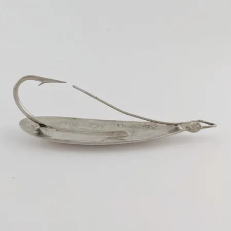 Vintage Johnson Silver Minnow Weedless, 2/5oz nickel fishing spoon #24285