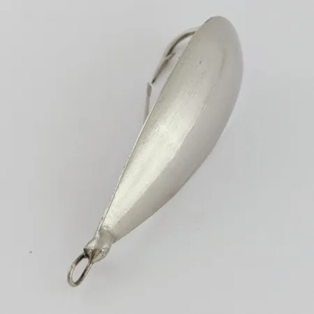 Vintage Johnson Silver Minnow Weedless, 2/5oz nickel fishing spoon #24285