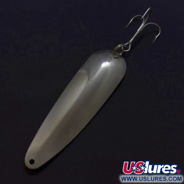 Vintage   Worth Chippewa, 3/4oz Nickel fishing spoon #24315