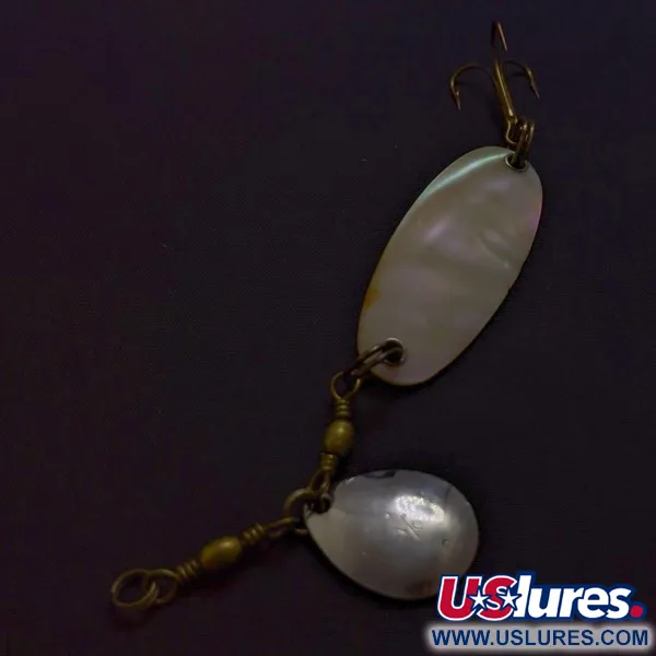 Pflueger Pearl Spoon