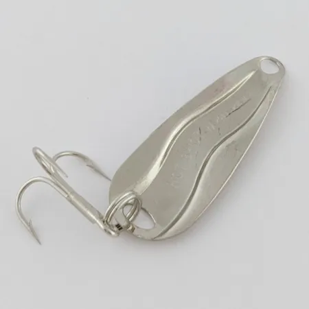 Vintage Luhr Jensen Hot Shot W, 3/64oz nickel fishing spoon #24333