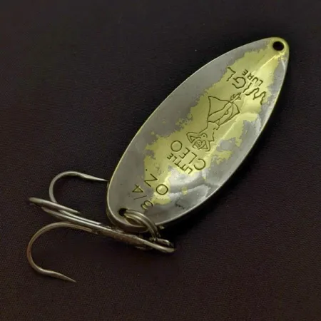 Vintage Seneca Little Cleo (Hula Girl), 3/4oz Nickel/gold fishing spoon #24360