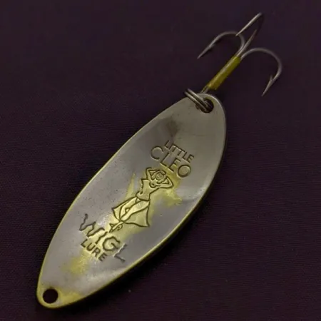 Vintage Seneca Little Cleo (Hula Girl), 1/2oz Nickel/gold fishing spoon #24365