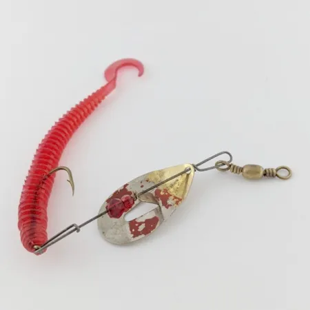Vintage Pflueger June Bug №6, 1/4oz nickel/red spinning lure #24396