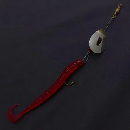 Vintage Pflueger June Bug №6, 1/4oz nickel/red spinning lure #24396