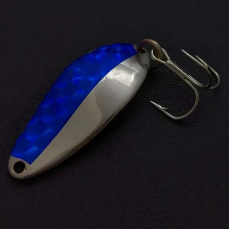 Vintage Seneca Little Cleo, 1/4oz nickel/blue fishing spoon #24402