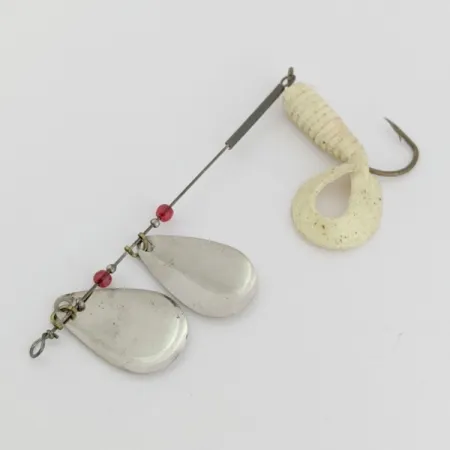 Worth Double Blade Spinner, Nickel, 3/16 oz (5 g), Grub Tail, #24502