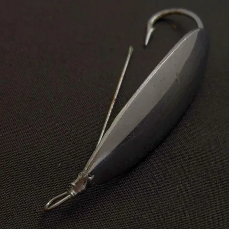 Vintage Herter's Olson Minnow Spoon, Nickel, 1/4 oz (7g), Weedless, #24567