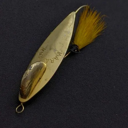 Marathon Weedless Spoon, Gold, 3/16 oz (6 g), Bucktail, #24597