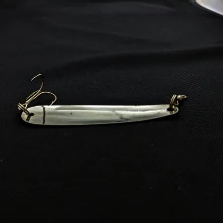 Miller Flutter LITF 44, Silver, 3/16 oz (5 g), Stamped Blade, #24791