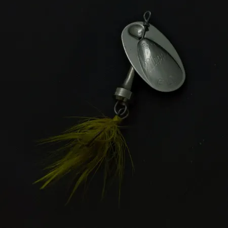 Mepps Elix Spinner, Brass/Silver, 3/16 oz (5 g), Dressed Hook, #24812