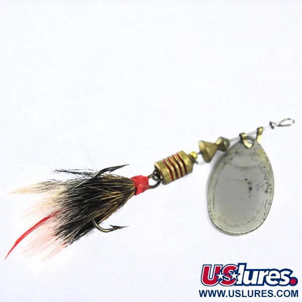 Vintage    Mepps Aglia 2 dressed, 3/16oz Silver spinning lure #0710
